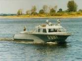 Grenzboot G 607 auf der Elbe