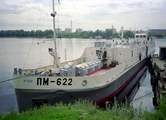 PM-622 in Moskau 2000 / umgebaut zum Lagerschiff