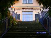 Treppenaufgang zur Terasse